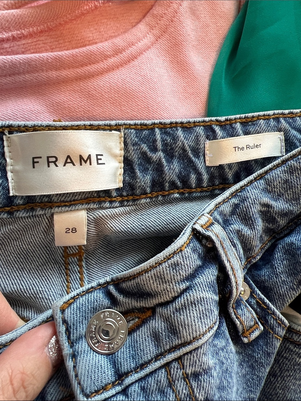 Frame The Ruler Jeans in Indio mid wash size 28 - Picture 7 of 8
